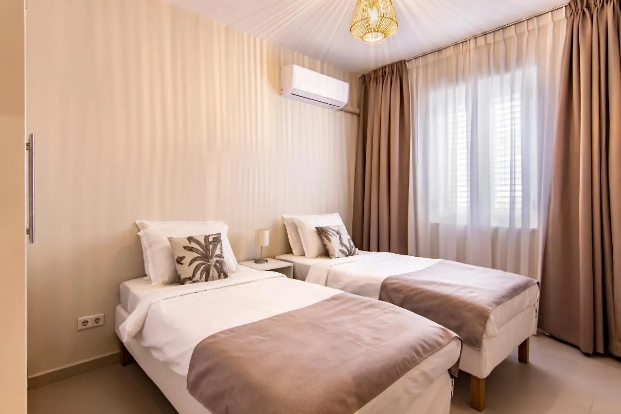 Otrobanda Apartment Willemstad